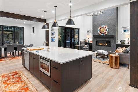 1551 Kokanee Loop Cle Elum WA 98922