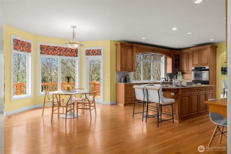 5899 153rd Avenue SE Bellevue WA 98006