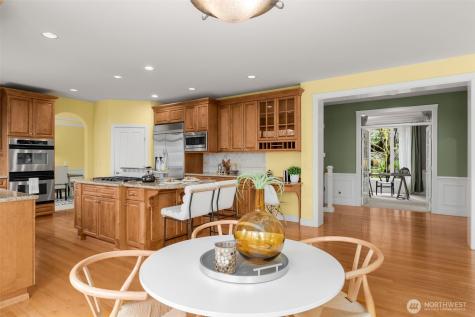 5899 153rd Avenue SE Bellevue WA 98006