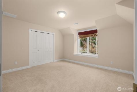 5899 153rd Avenue SE Bellevue WA 98006