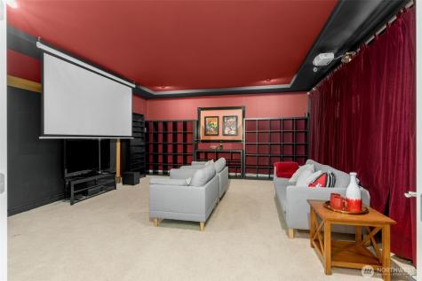 5899 153rd Avenue SE Bellevue WA 98006