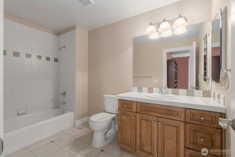 5899 153rd Avenue SE Bellevue WA 98006
