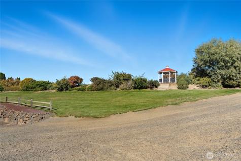 288 Meadowlark Lane Touchet WA 99360