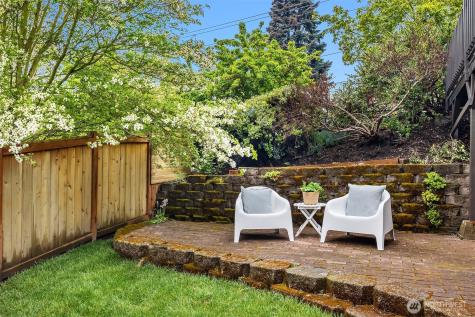 3707 SW Juneau Street Seattle WA 98126
