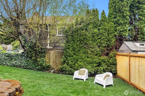 3707 SW Juneau Street Seattle WA 98126