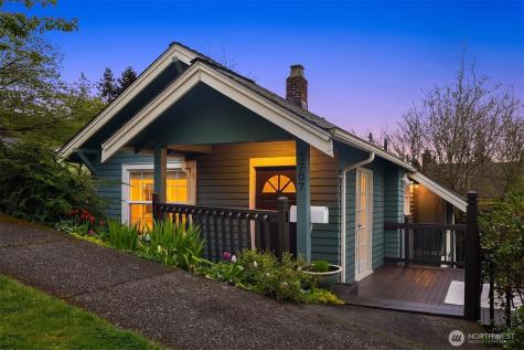 3707 SW Juneau Street Seattle WA 98126