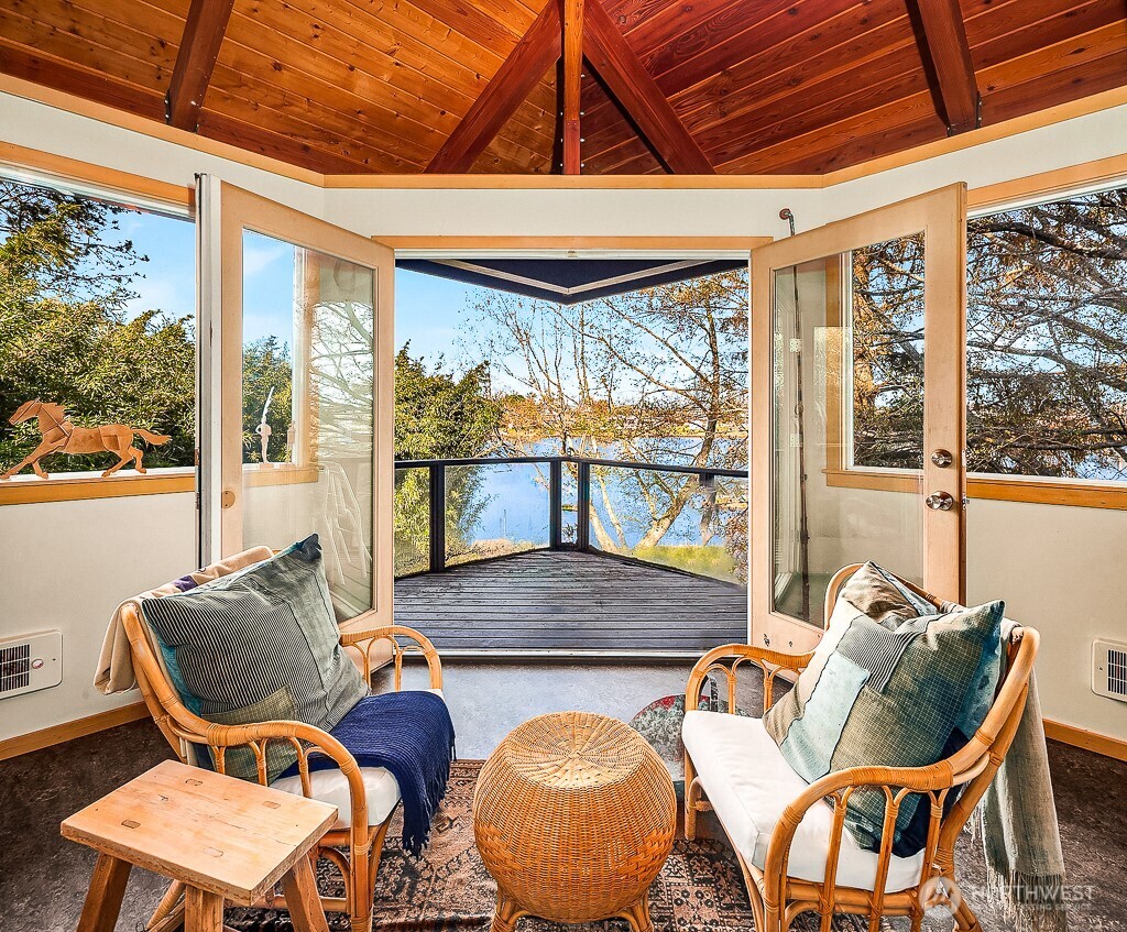 1363 Country Club Drive Camano Island WA 98282