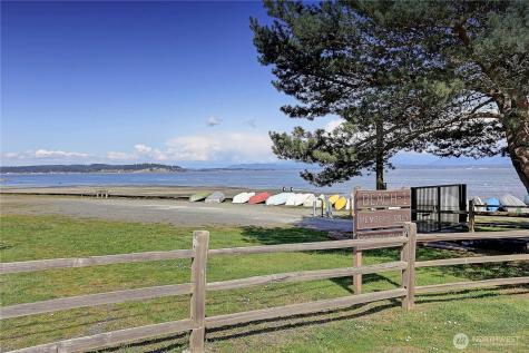1363 Country Club Drive Camano Island WA 98282