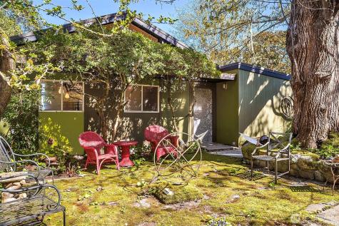 1363 Country Club Drive Camano Island WA 98282