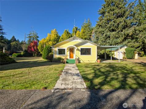 2030 Ocean Beach Road Copalis Crossing WA 98536