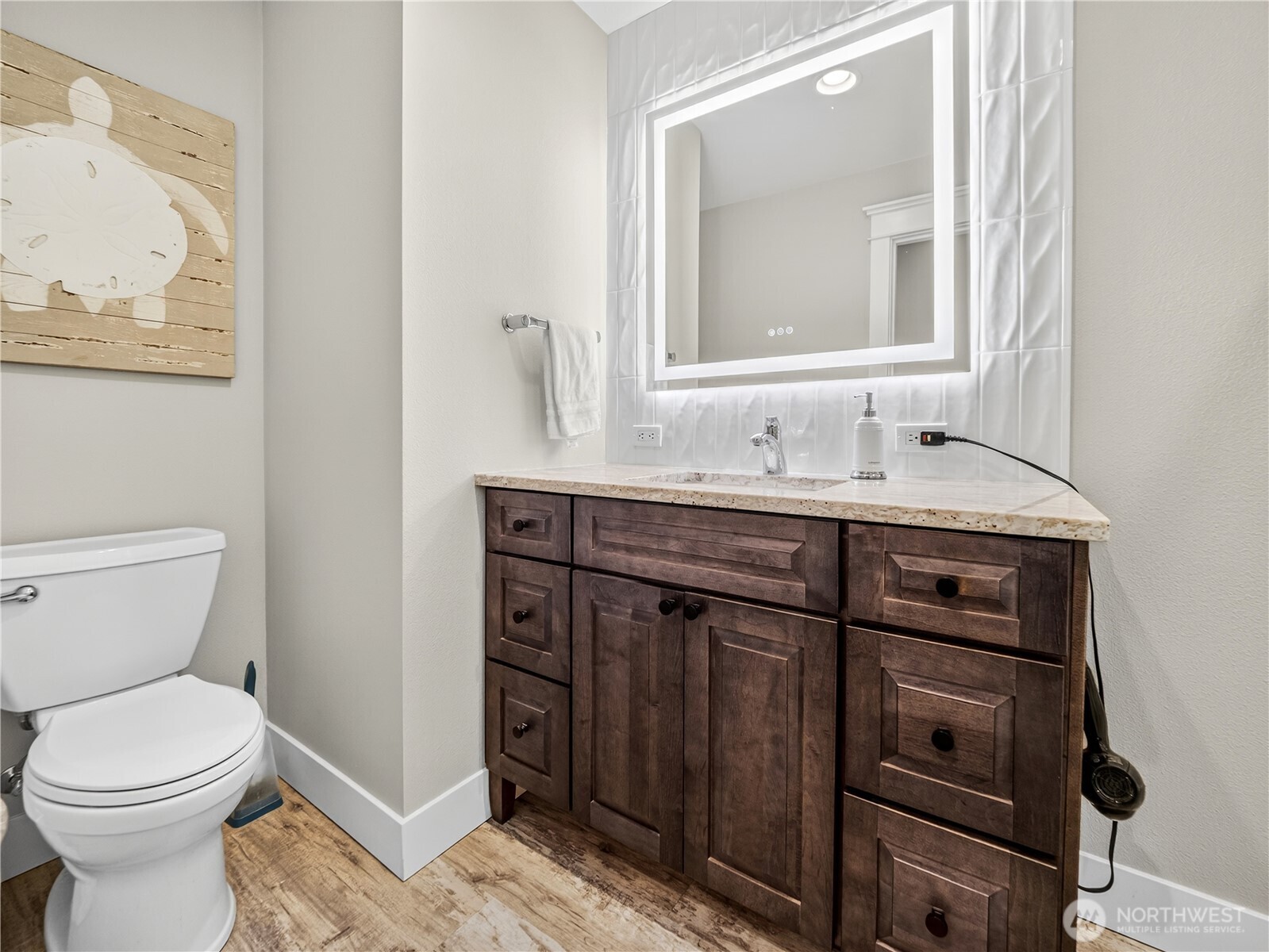 23828 SE 471st Street Enumclaw WA 98022