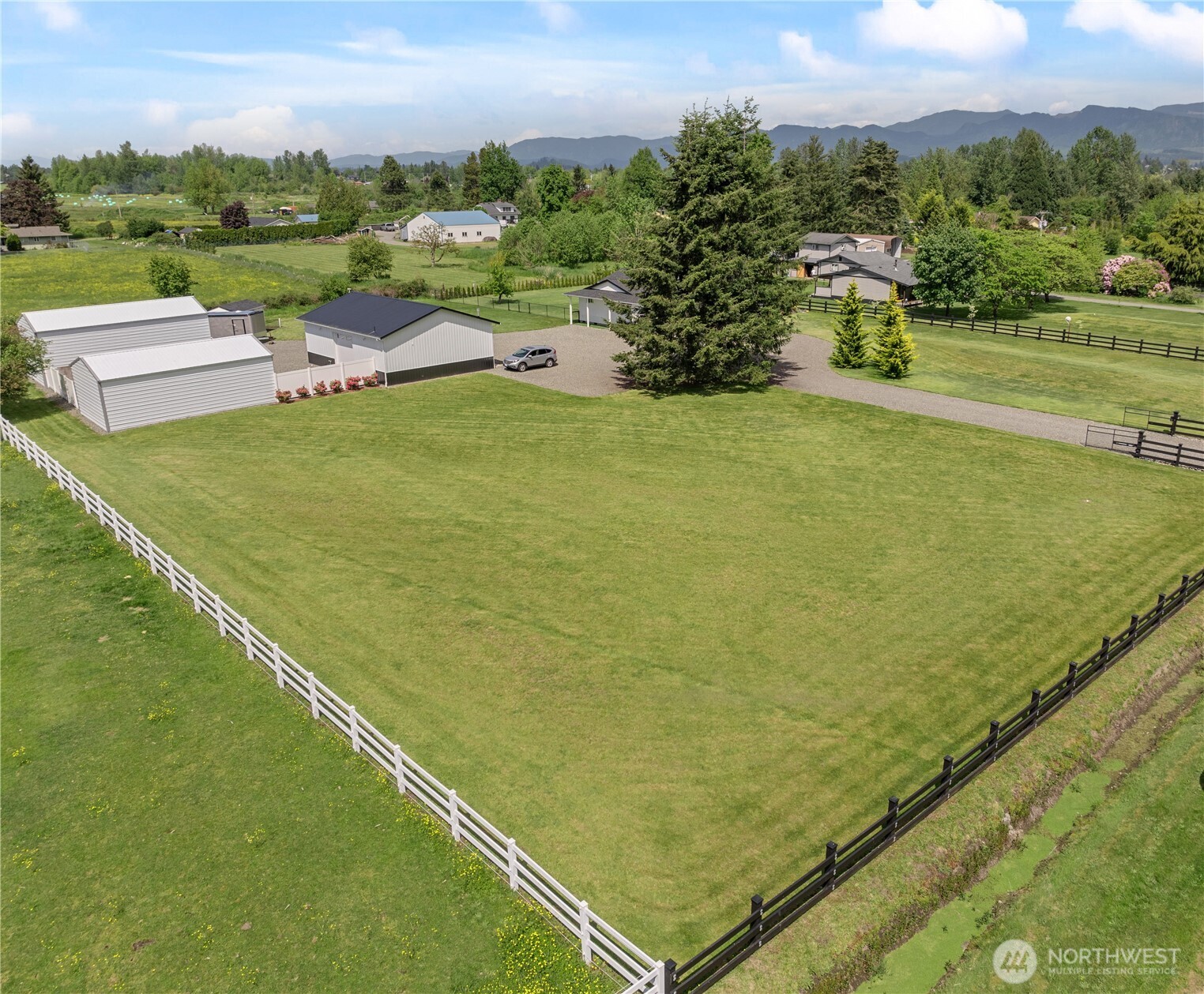 23828 SE 471st Street Enumclaw WA 98022