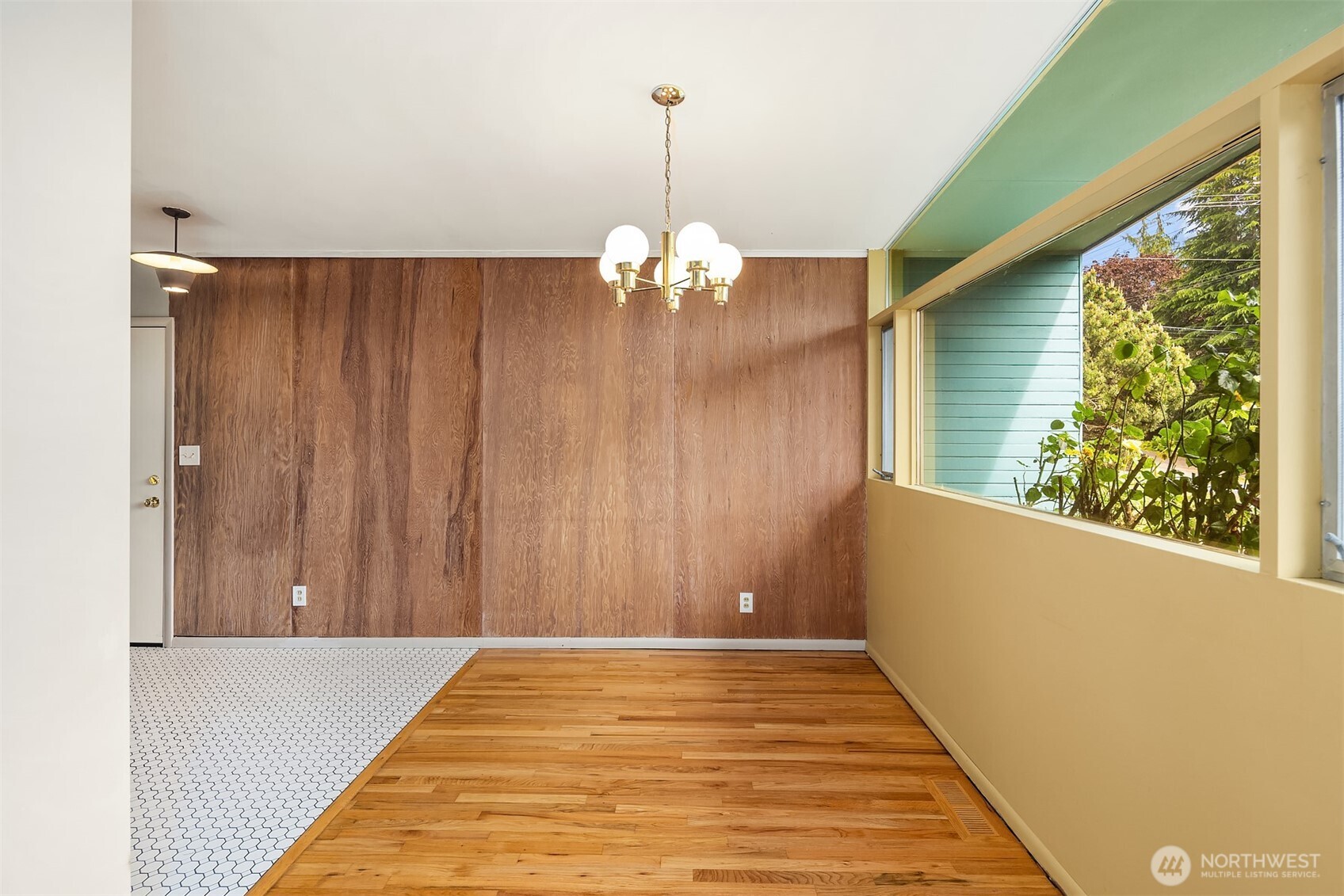 6180 NE 185th Street Kenmore WA 98028