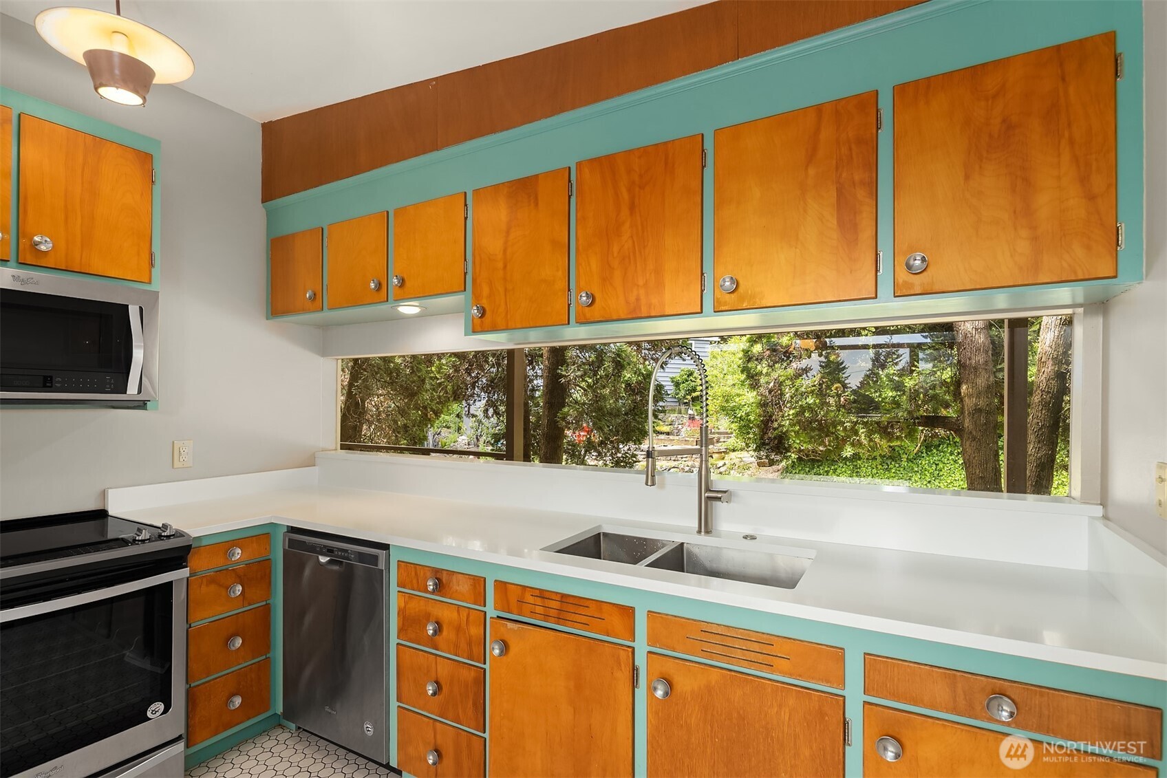 6180 NE 185th Street Kenmore WA 98028