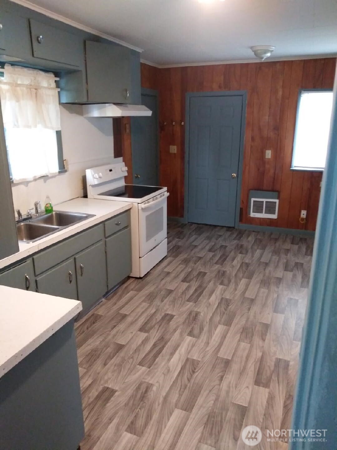 3025 Simpson Avenue Hoquiam WA 98550