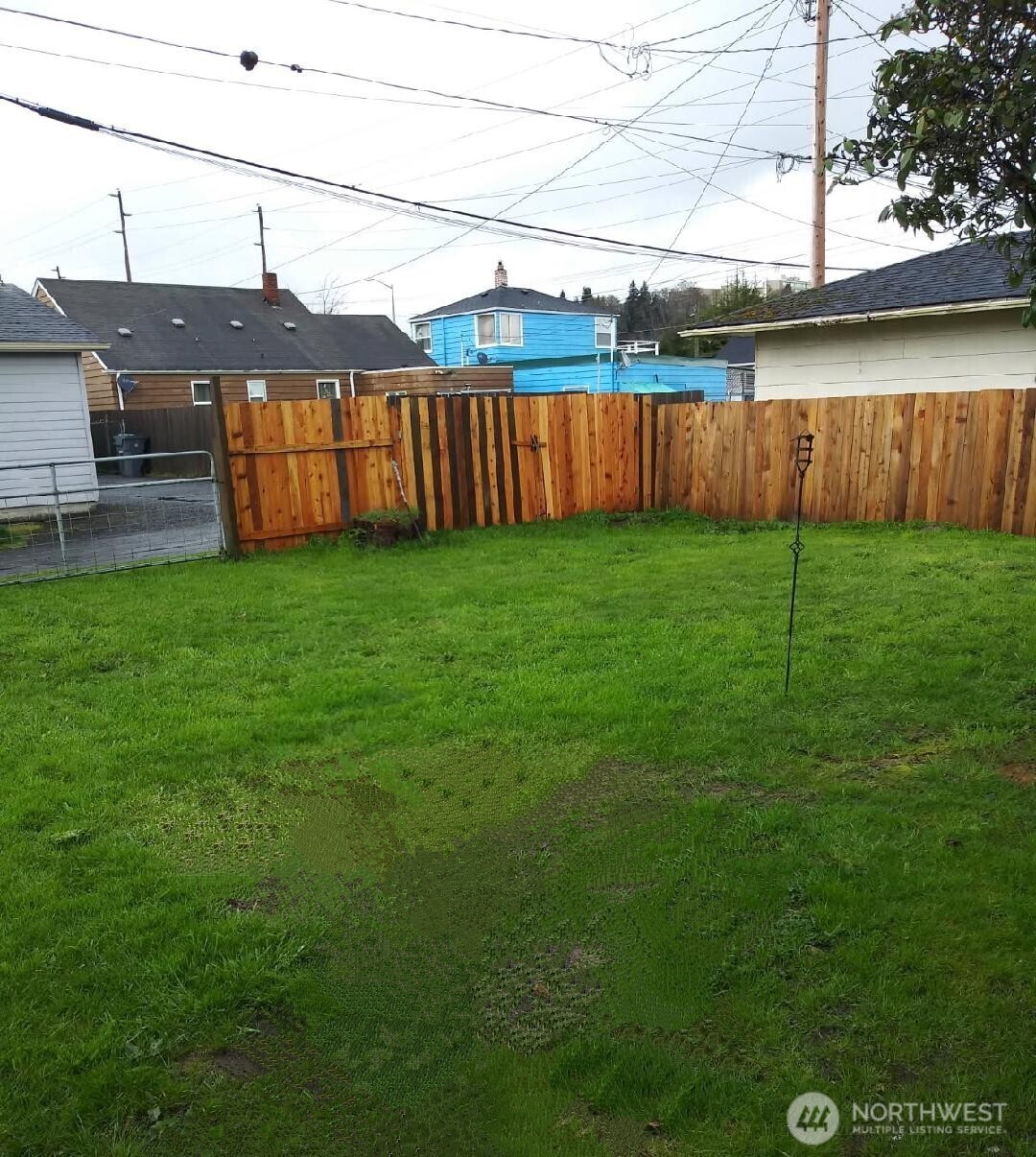 3025 Simpson Avenue Hoquiam WA 98550