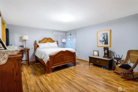 10693 SE Handicap Drive Warden WA 98857