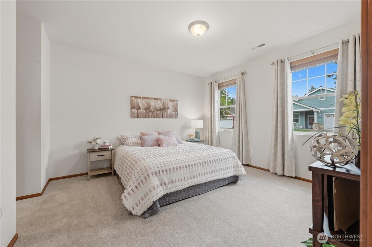 223 S 48th Place Mount Vernon WA 98274