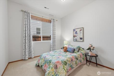 223 S 48th Place Mount Vernon WA 98274