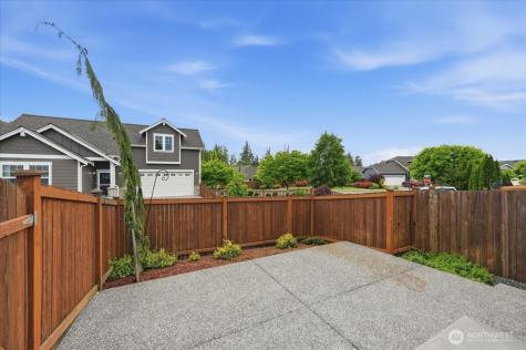 223 S 48th Place Mount Vernon WA 98274