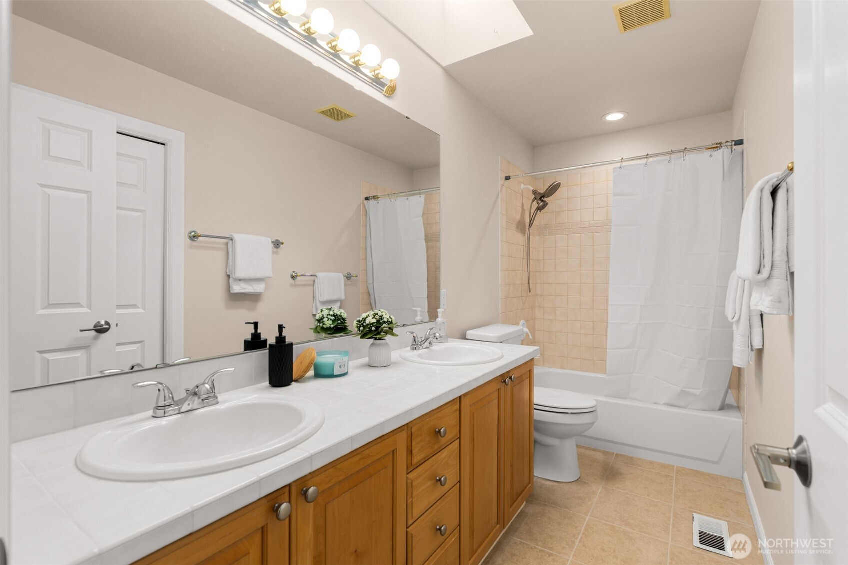 1907 2nd Street Kirkland WA 98033