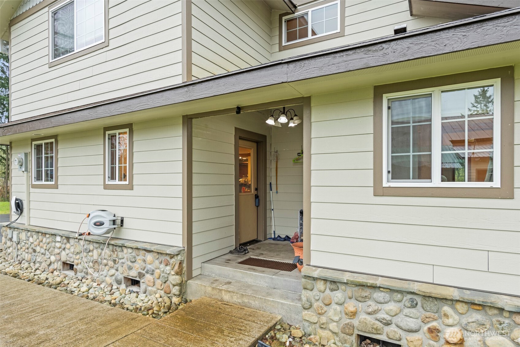 18222 SE Wax Road Covington WA 98042