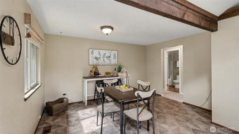 17621 157th Avenue SE Renton WA 98058