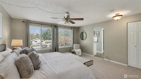 17621 157th Avenue SE Renton WA 98058