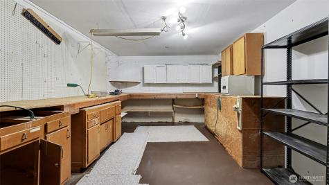 17621 157th Avenue SE Renton WA 98058