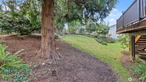 17621 157th Avenue SE Renton WA 98058