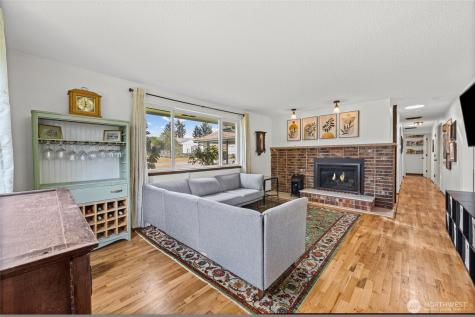 1508 110th Street S Tacoma WA 98444