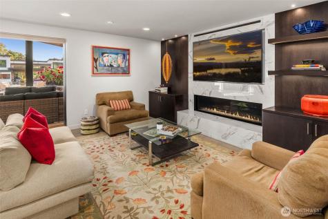 12 Columbia Key Bellevue WA 98006