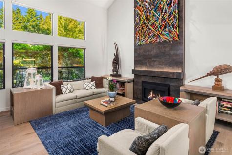 12 Columbia Key Bellevue WA 98006