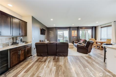 3050 Riverview Lane Malaga WA 98828