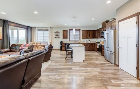 3050 Riverview Lane Malaga WA 98828