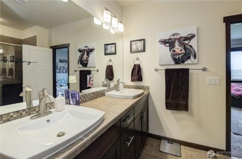 3050 Riverview Lane Malaga WA 98828