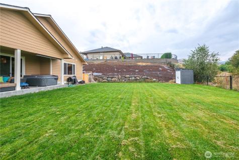 3050 Riverview Lane Malaga WA 98828