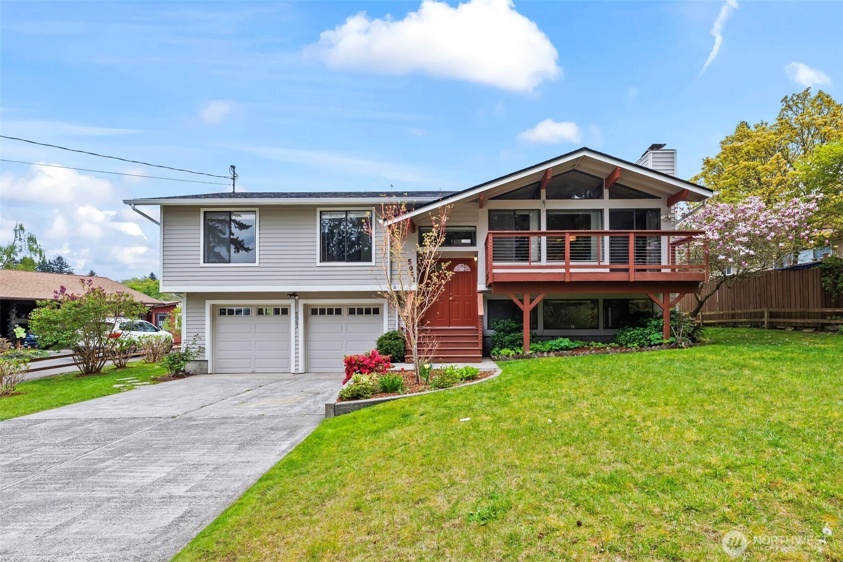5061 NW Lakeness Poulsbo WA 98370