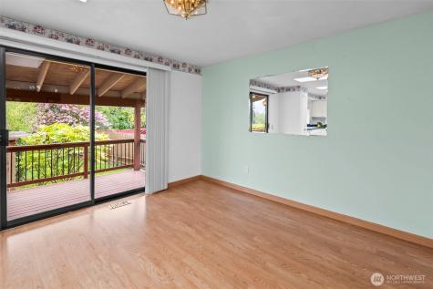 5061 NW Lakeness Poulsbo WA 98370