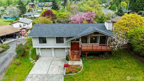 5061 NW Lakeness Poulsbo WA 98370