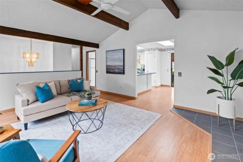 5061 NW Lakeness Poulsbo WA 98370