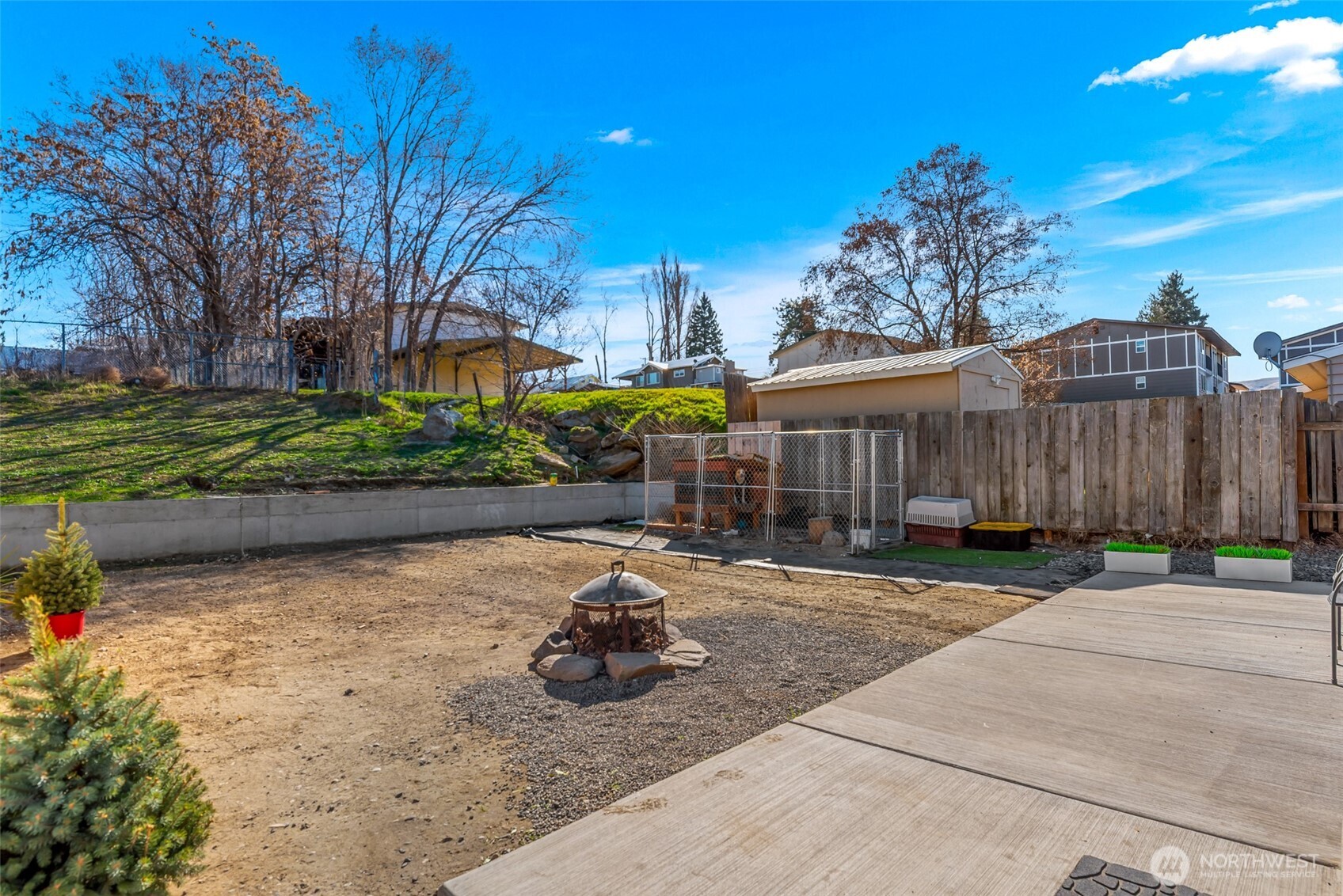325 Eastmont Avenue East Wenatchee WA 98802