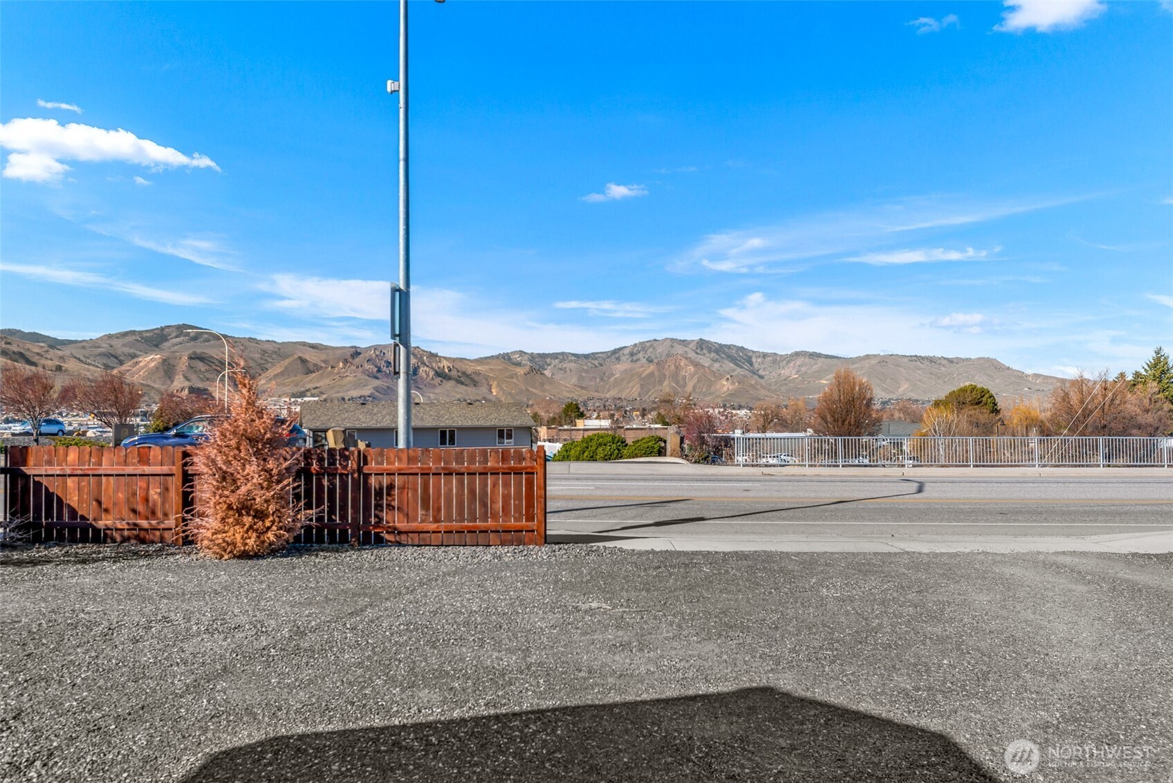 325 Eastmont Avenue East Wenatchee WA 98802