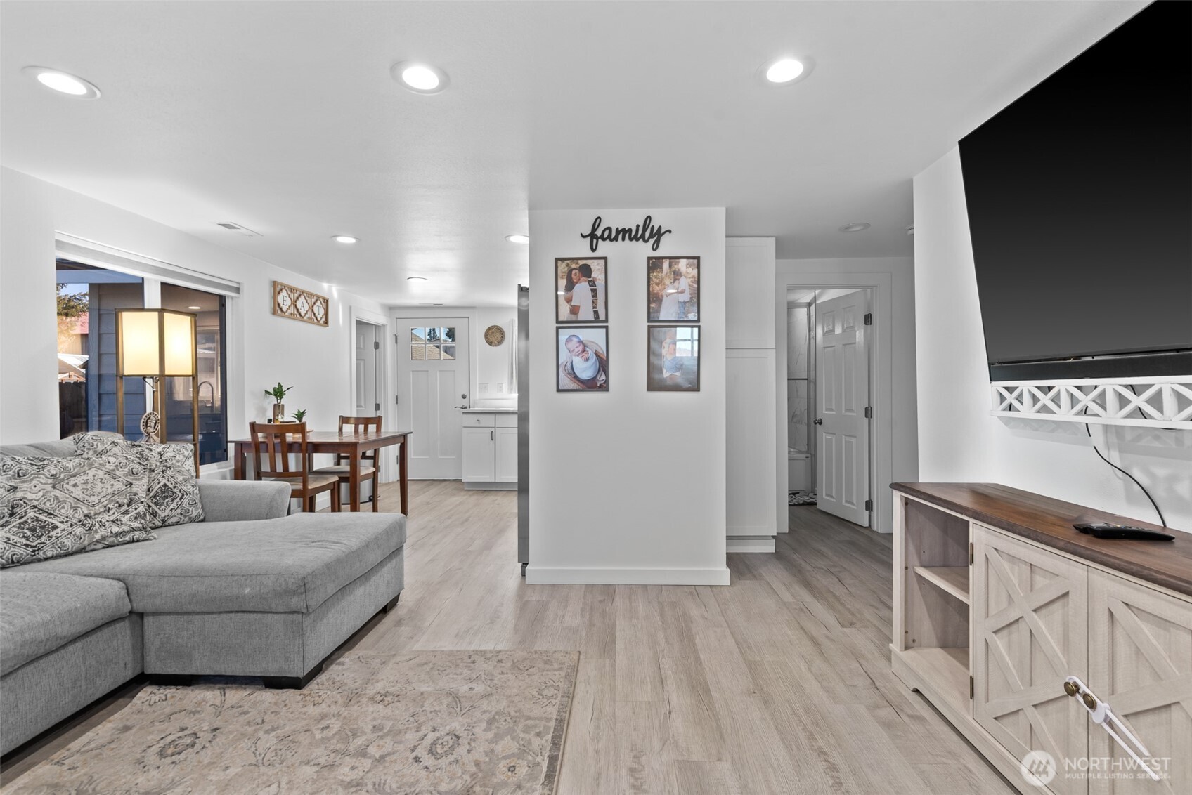 325 Eastmont Avenue East Wenatchee WA 98802