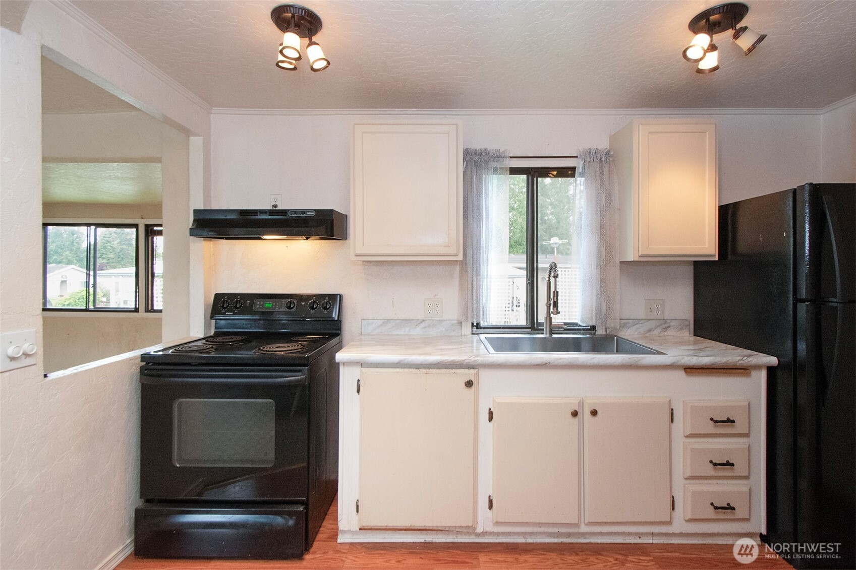 90 Baywood Village Sequim WA 98382