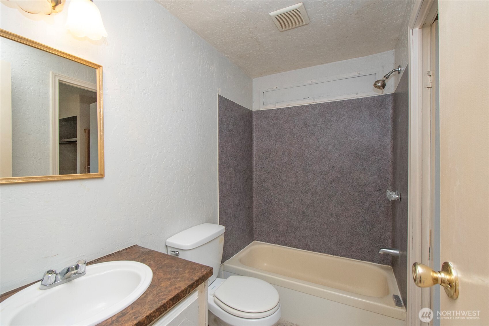 90 Baywood Village Sequim WA 98382