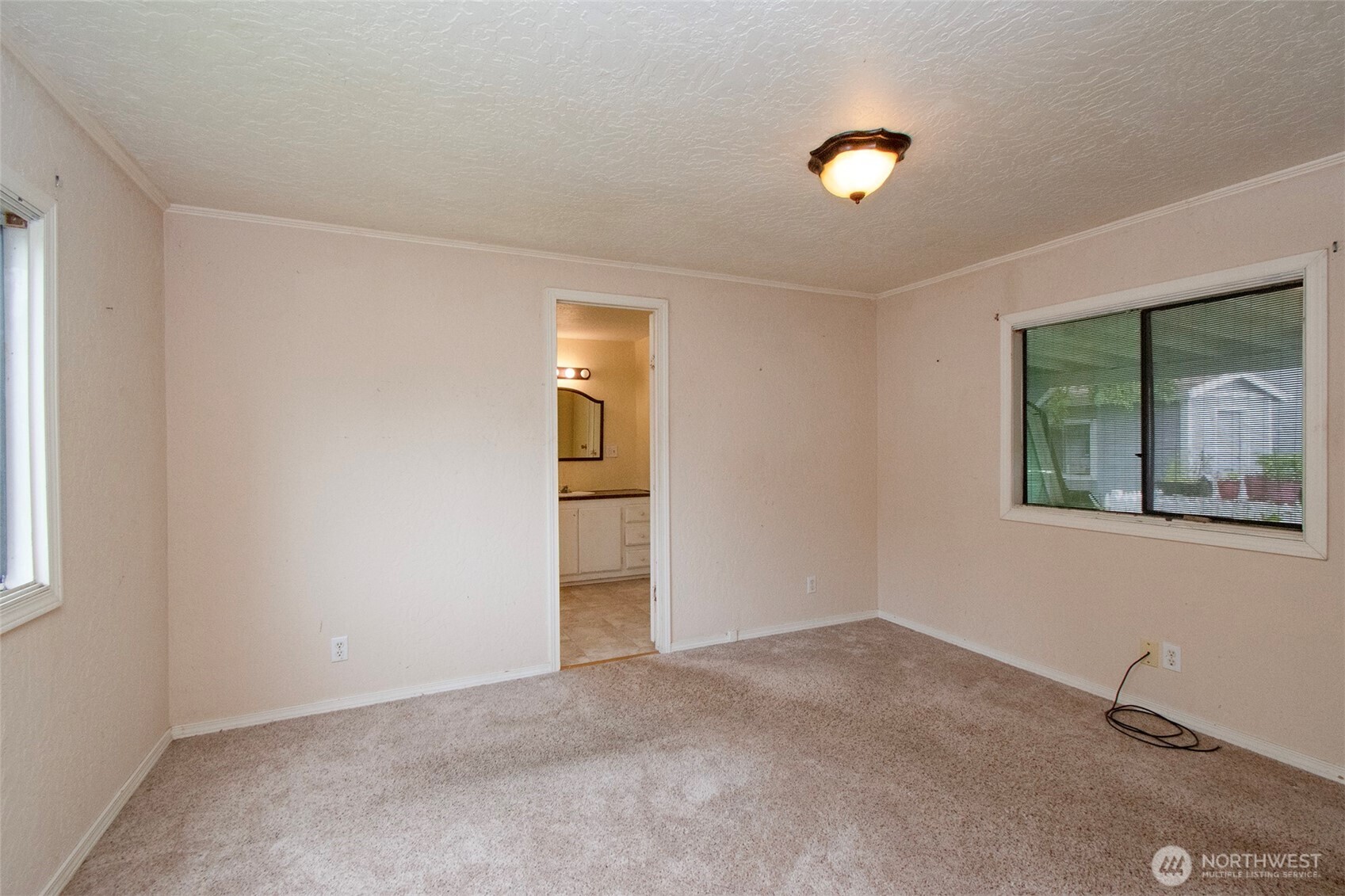 90 Baywood Village Sequim WA 98382