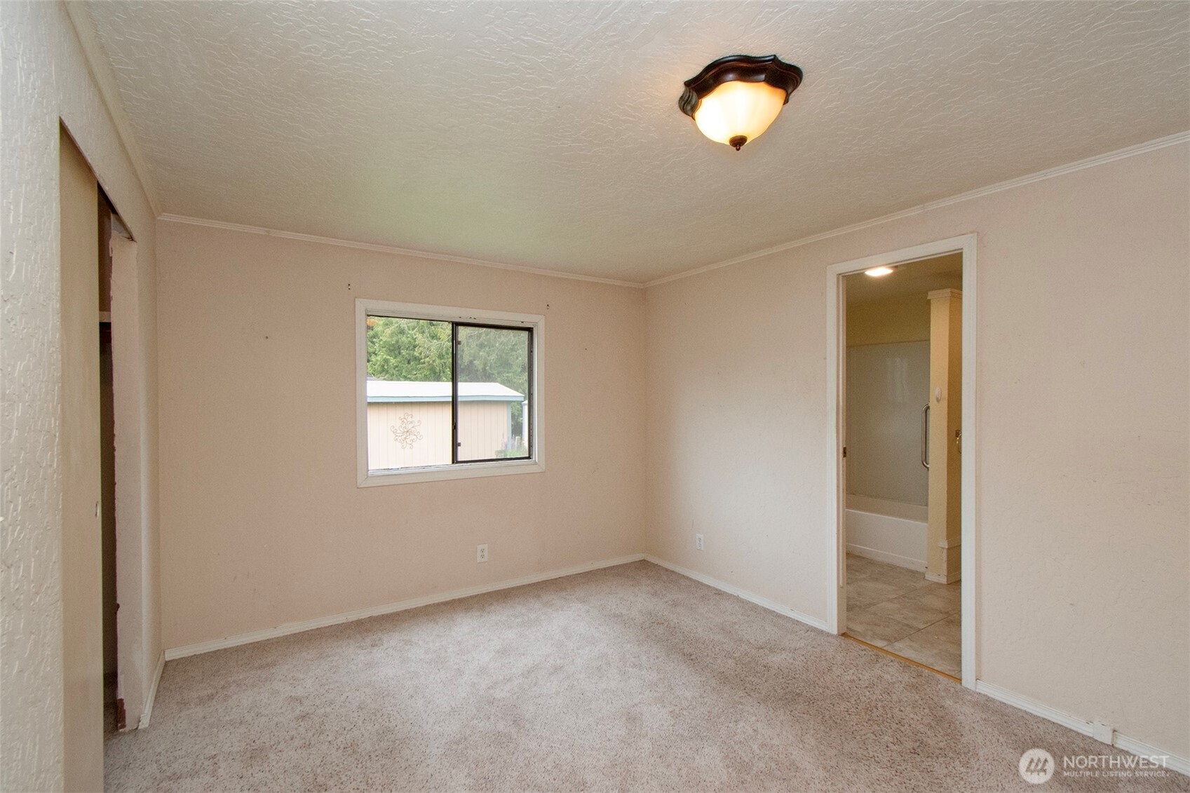 90 Baywood Village Sequim WA 98382