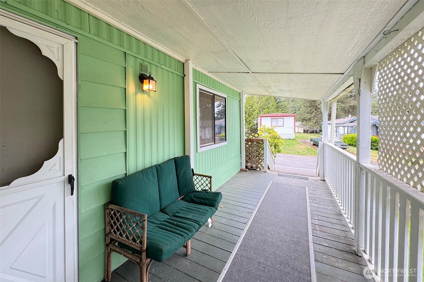 90 Baywood Village Sequim WA 98382