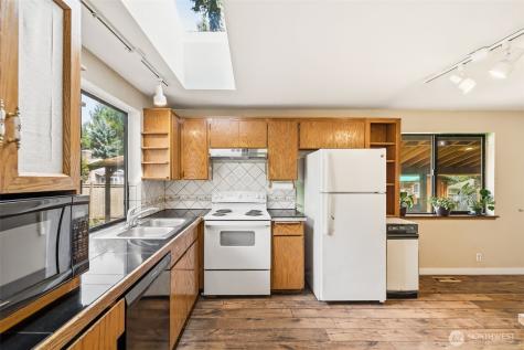 7218 194th Avenue E Bonney Lake WA 98391